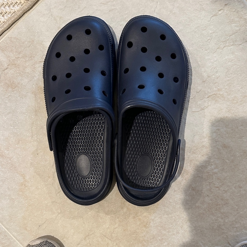 Navy Men’s Croc-like Shoes size 46 (US 12). Brand New.